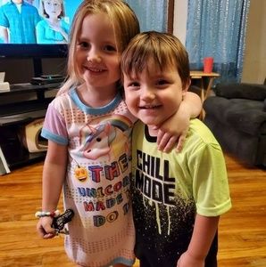 Meet your Posher, Nikita